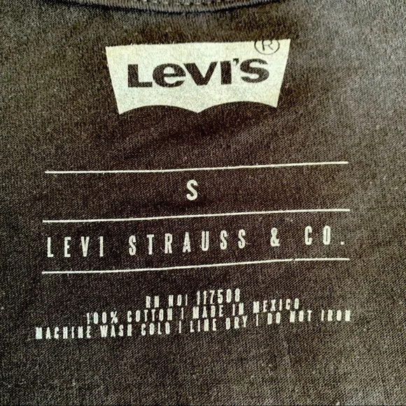 Levi Strauss Eagle Tee NWT Size S - Picture 3 of 3